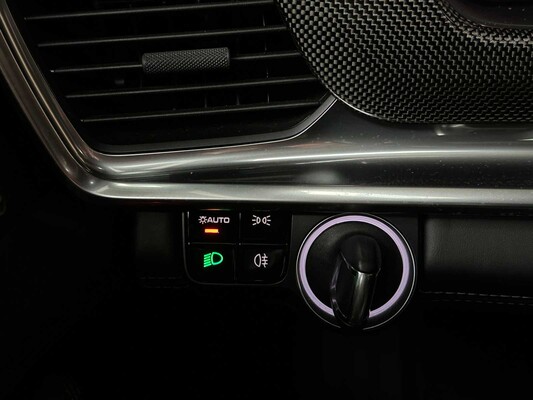 Porsche Panamera Sport Turismo 4S 2.9 V6 441PS 2018, J-376-JS
