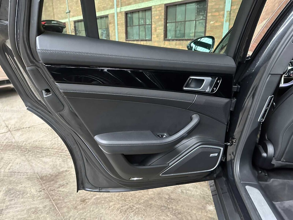 Porsche Panamera Sport Turismo 4 E-Hybrid 2.9 V6 10-Years Edition 462pk 2019, H-662-RX