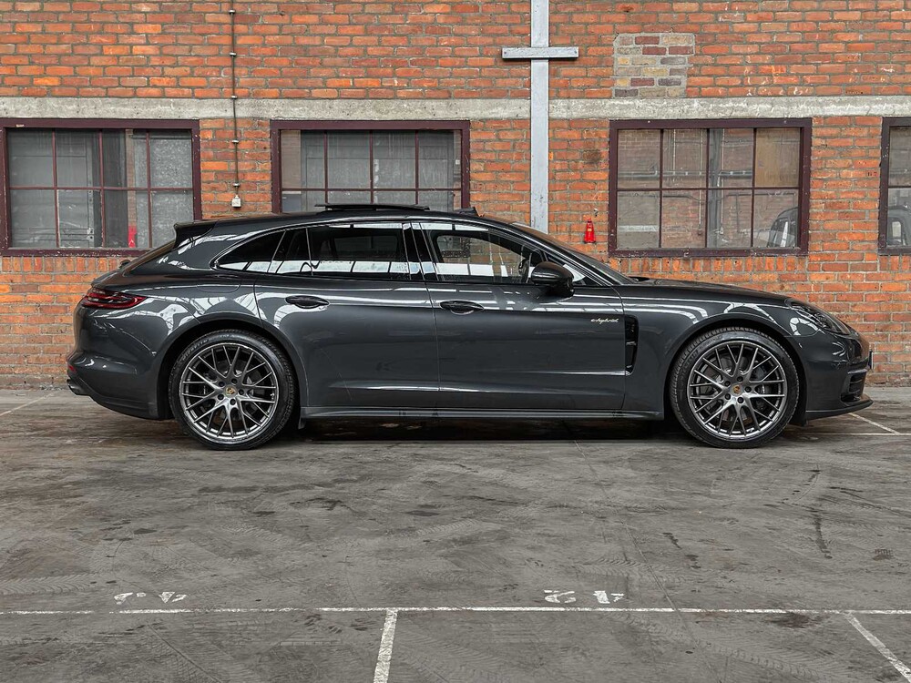Porsche Panamera Sport Turismo 4 E-Hybrid 2.9 V6 10-Years Edition 462pk 2019, H-662-RX