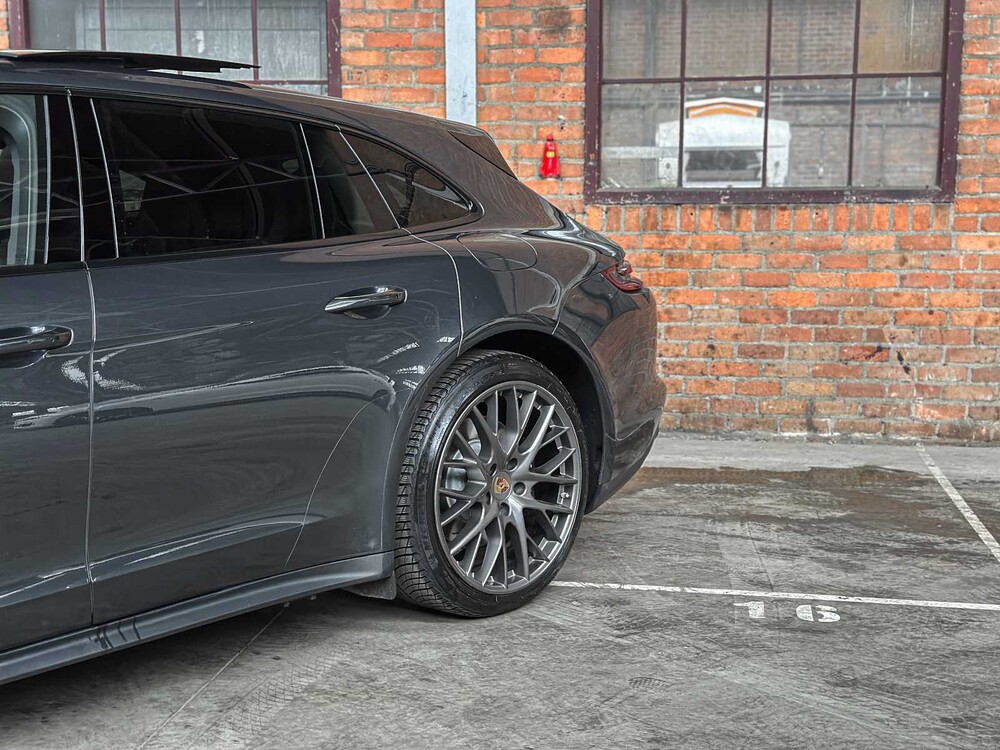 Porsche Panamera Sport Turismo 4 E-Hybrid 2.9 V6 10-Years Edition 462pk 2019, H-662-RX