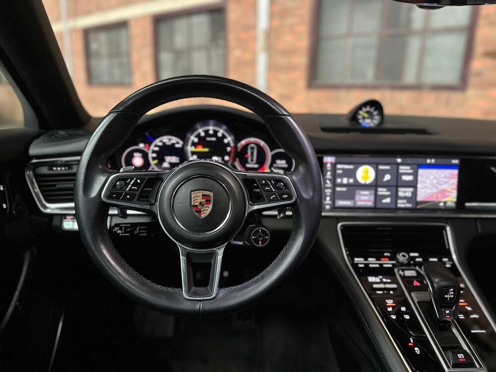 Porsche Panamera Sport Turismo 4 E-Hybrid 2.9 V6 10-Years Edition 462pk 2019, H-662-RX