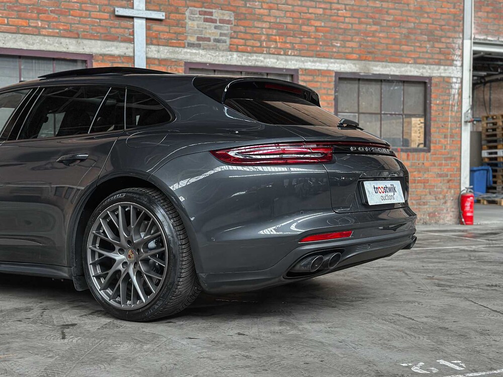Porsche Panamera Sport Turismo 4 E-Hybrid 2.9 V6 10-Years Edition 462pk 2019, H-662-RX