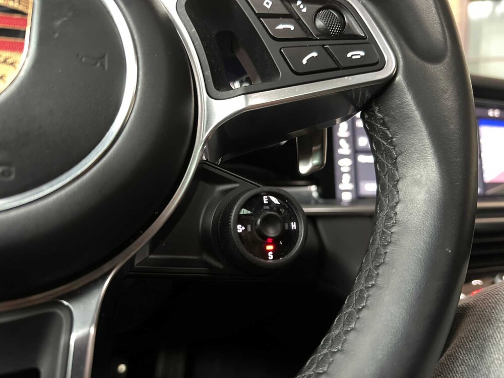 Porsche Panamera Sport Turismo 4 E-Hybrid 2.9 V6 10-Years Edition 462pk 2019, H-662-RX