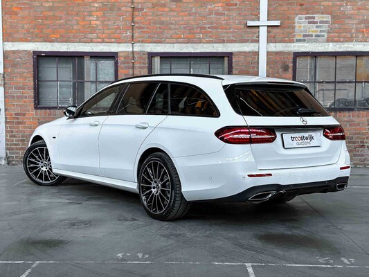 Mercedes-Benz E300 de AMG Line 194PS 2021 Plug-In Hybrid E-Klasse Kombi, P-967-ZG