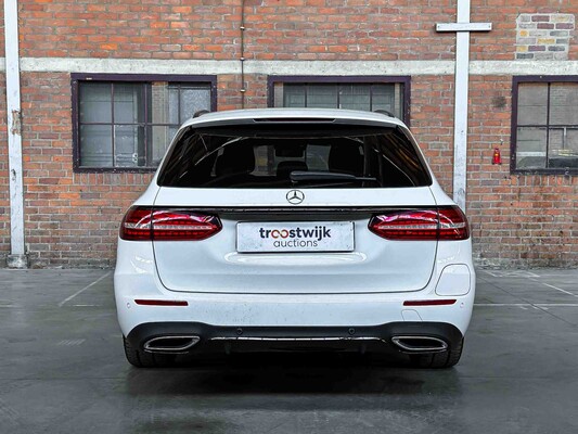 Mercedes-Benz E300 de AMG Line 194PS 2021 Plug-In Hybrid E-Klasse Kombi, P-967-ZG