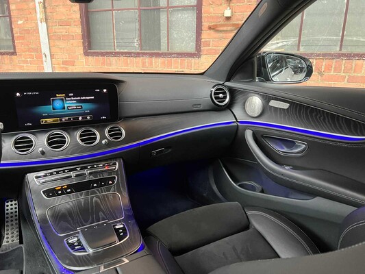 Mercedes-Benz E300 de AMG Line 194PS 2021 Plug-In Hybrid E-Klasse Kombi, P-967-ZG
