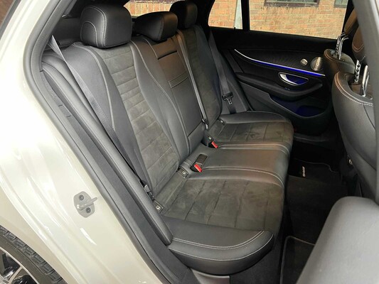 Mercedes-Benz E300 de AMG Line 194PS 2021 Plug-In Hybrid E-Klasse Kombi, P-967-ZG