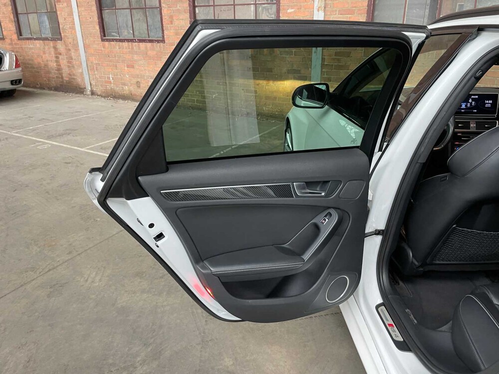 Audi RS4 Avant 4.2 FSI V8 Quattro 450pk 2012, H-121-HG