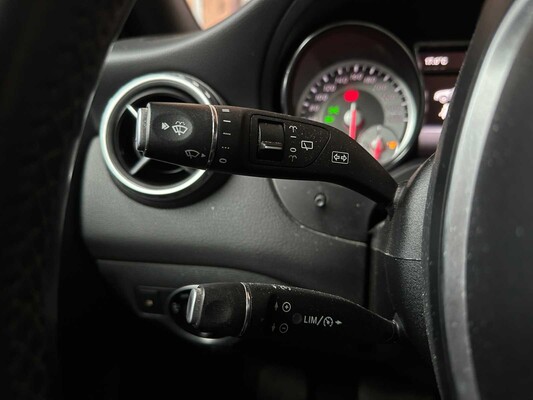 Mercedes-Benz GLA180 CDI Lease Edition 109PS 2015 GLA-Klasse, GF-098-D