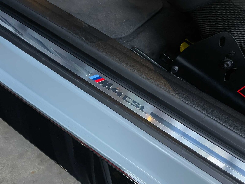 BMW M4 CSL Coupé G82 551PS -CARBON- 2022 4er (Original-NL), R-951-RB