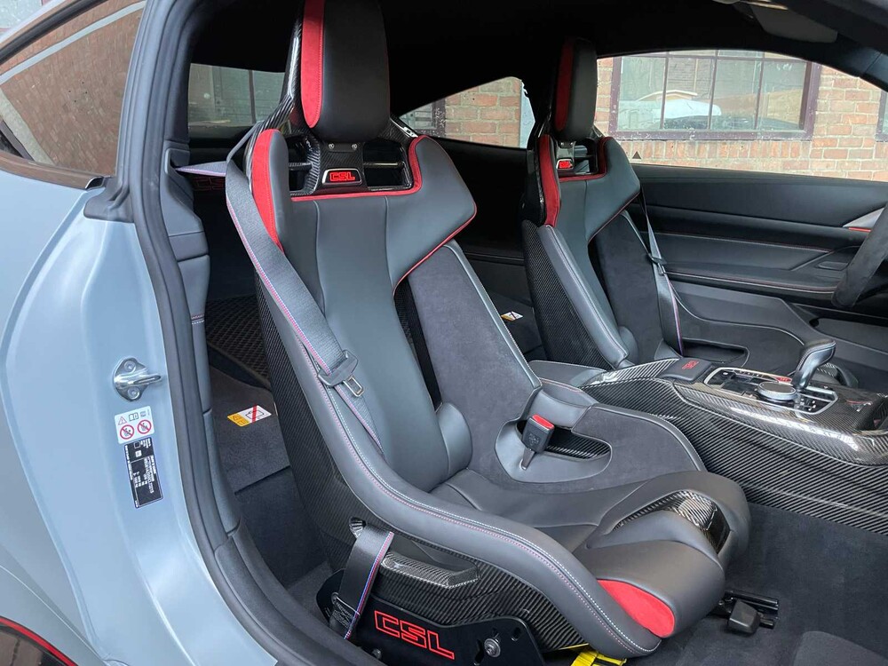 BMW M4 CSL Coupé G82 551PS -CARBON- 2022 4er (Original-NL), R-951-RB