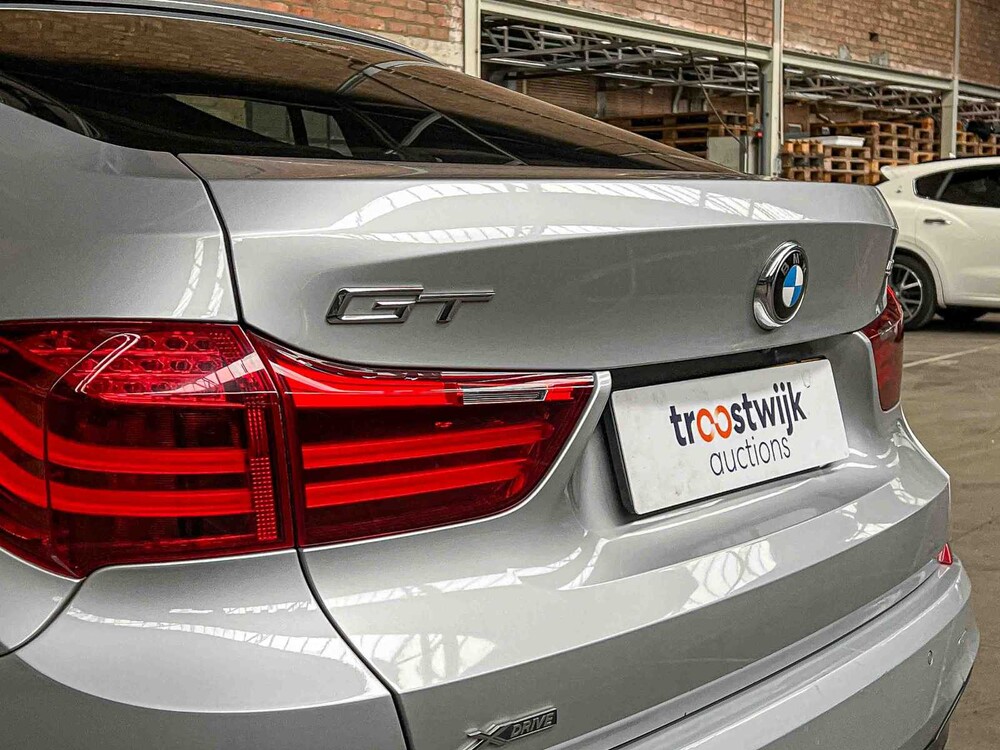 BMW 550xi Gran Turismo M-Sport High Executive 4.4 V8 F07 449pk 2014 5-serie, 3-SXD-67