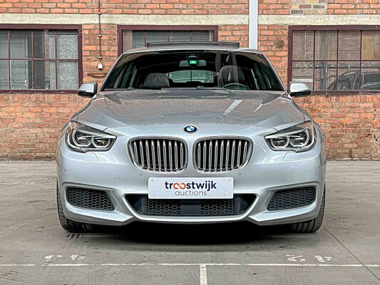 BMW 550xi Gran Turismo M-Sport High Executive 4.4 V8 F07 449PS 2014 5er, 3-SXD-67