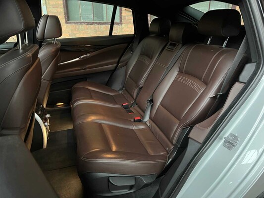 BMW 550xi Gran Turismo M-Sport High Executive 4.4 V8 F07 449PS 2014 5er, 3-SXD-67