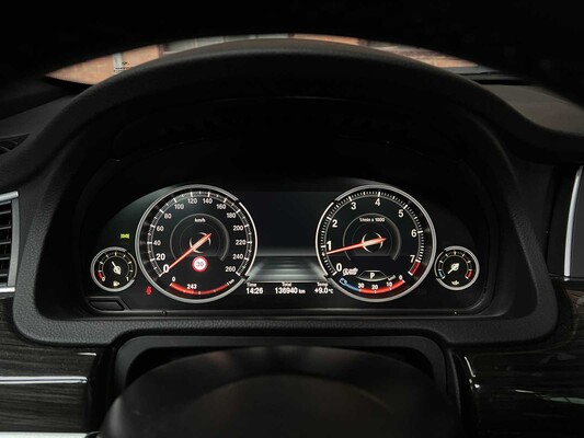 BMW 550xi Gran Turismo M-Sport High Executive 4.4 V8 F07 449PS 2014 5er, 3-SXD-67
