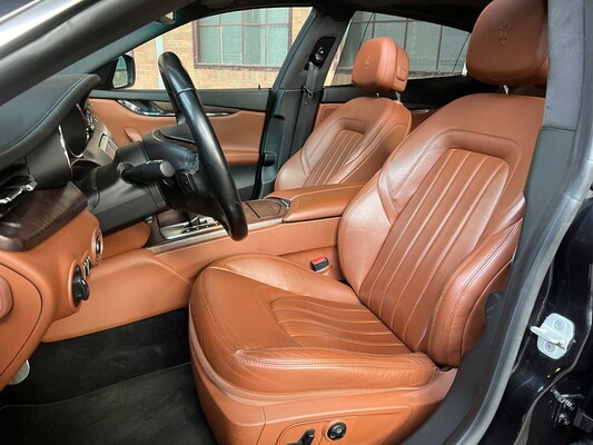 Maserati Quattroporte S 3.0 V6 Q4 NEUMODELL 411PS 2013, XD-822-S