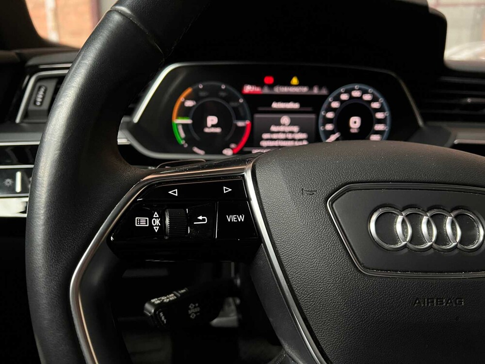 Audi e-tron 55 Quattro Business Edition 95 kWh 408pk 2021, L-308-ZT