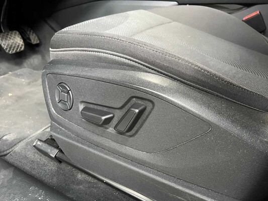 Audi e-tron 55 Quattro Business Edition 95 kWh 408PS 2021, L-308-ZT