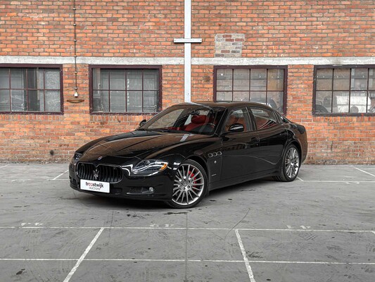 Maserati Quattroporte 4.7 V8 440PS Sport GTS '63.000km' 2010