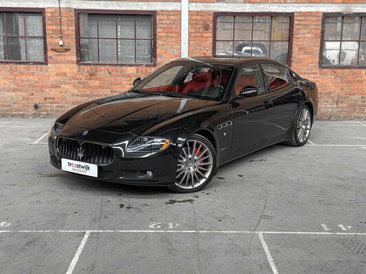 Maserati Quattroporte 4.7 V8 440PS Sport GTS '63.000km' 2010