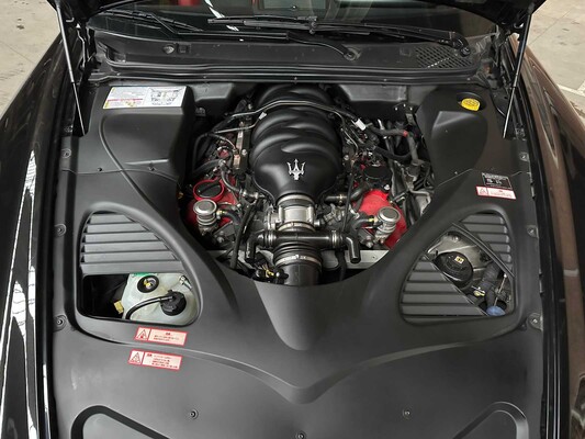 Maserati Quattroporte 4.7 V8 440PS Sport GTS '63.000km' 2010