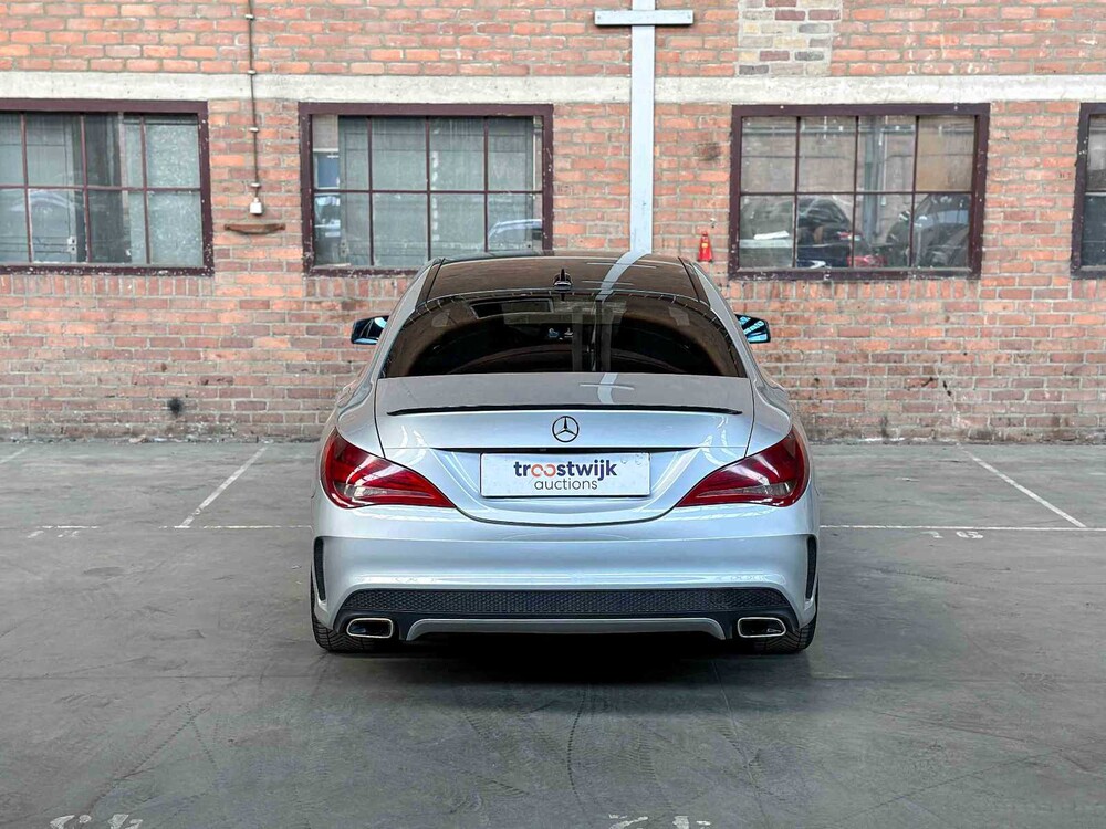 Mercedes-Benz CLA180 Prestige Comfort 122pk 2015 CLA-klasse, T-229-LT 