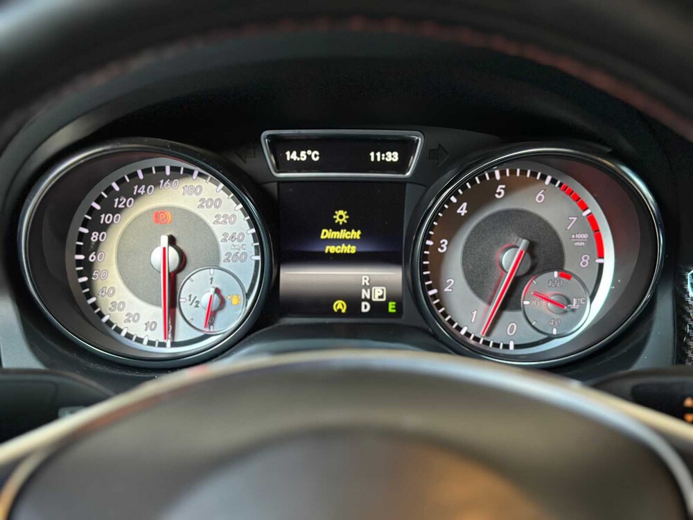 Mercedes-Benz CLA180 Prestige Comfort 122pk 2015 CLA-klasse, T-229-LT 