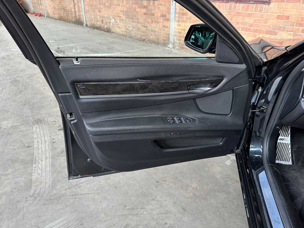 BMW ActiveHybrid7 F04 4.4 V8 465pk 2011 , Z-348-RN 