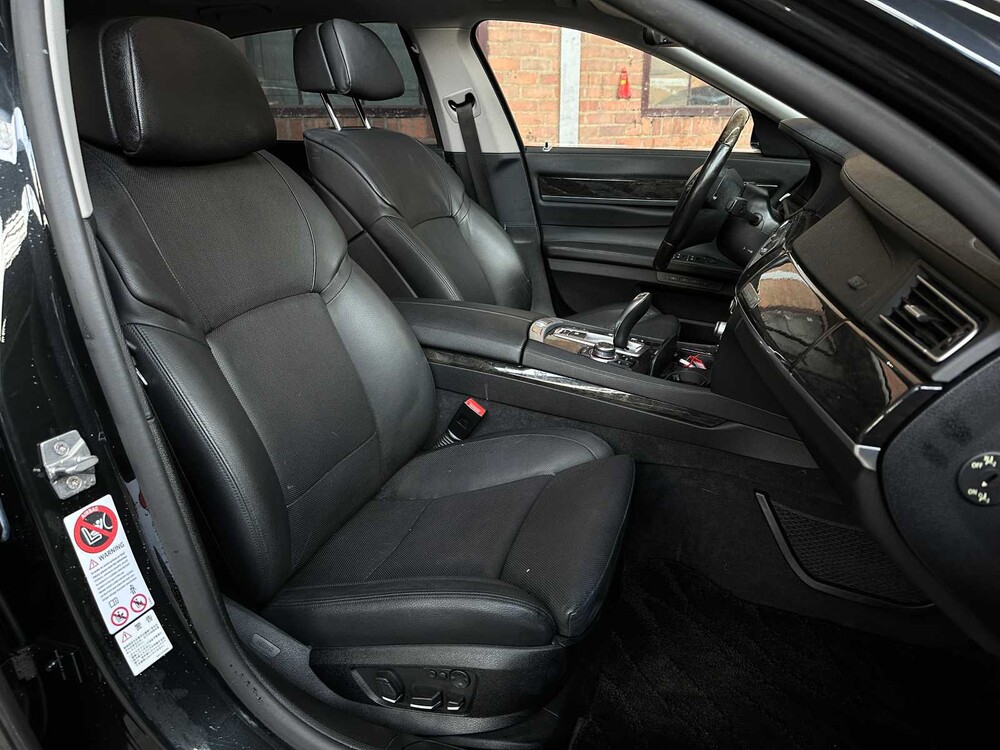 BMW ActiveHybrid7 F04 4.4 V8 465pk 2011 , Z-348-RN 