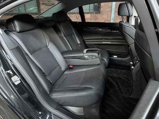 BMW ActiveHybrid7 F04 4.4 V8 465PS 2011 , Z-348-RN