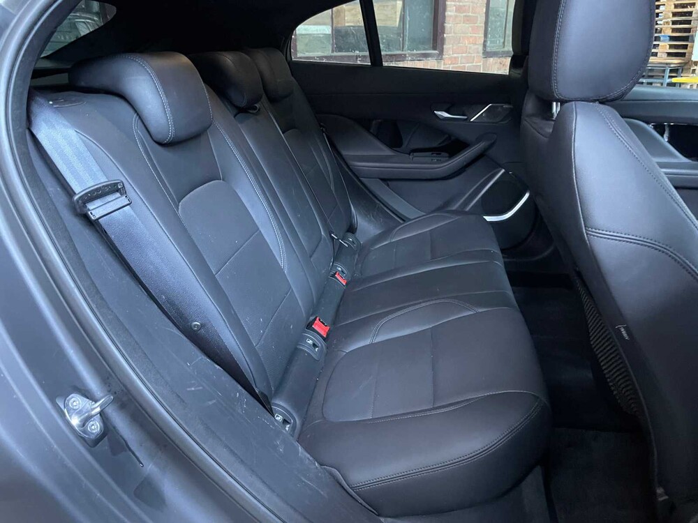 Jaguar I-PACE EV400 SE 90 kWh 400pk 2018, XB-192-S