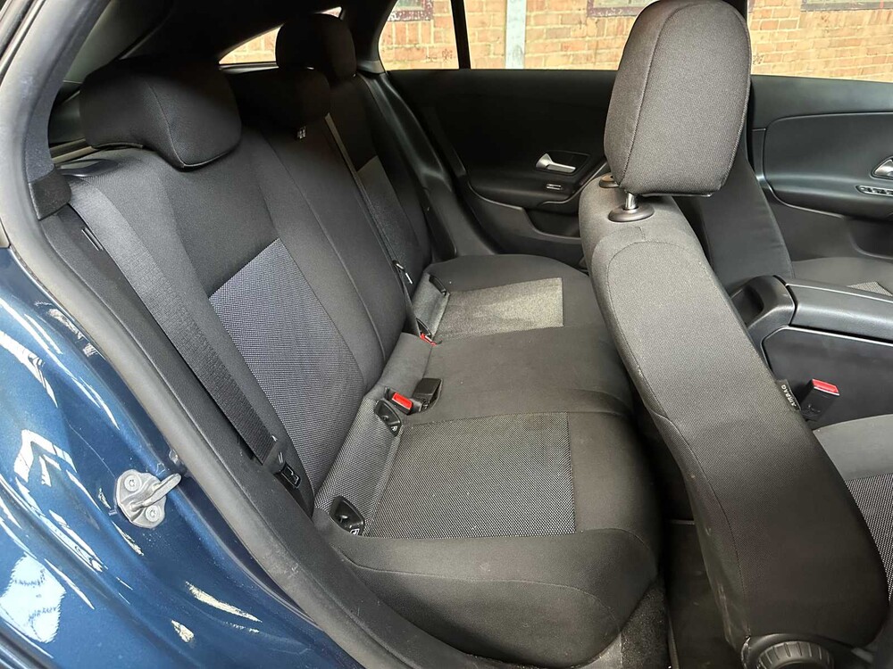 Mercedes-Benz CLA180 Business Solution CLA-class Shooting Brake 136hp 2021 (Original-NL), K-844-HV