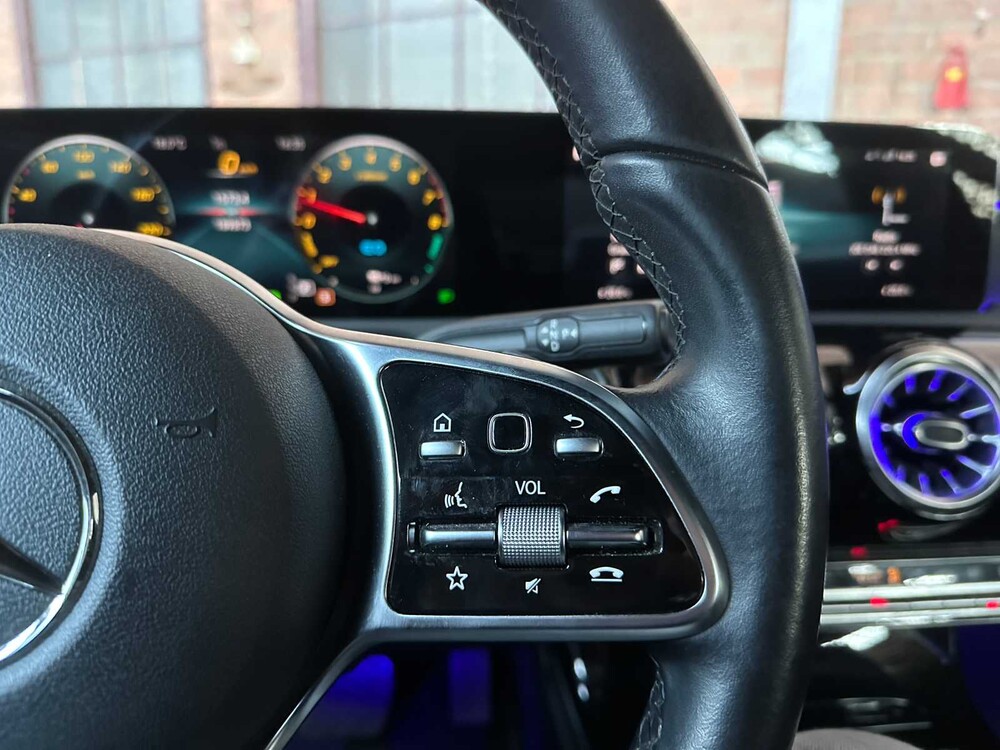 Mercedes-Benz A250e Business Solution Luxury Limited 160pk 2021 A-klasse Limousine (Origineel-NL), N-391-HH