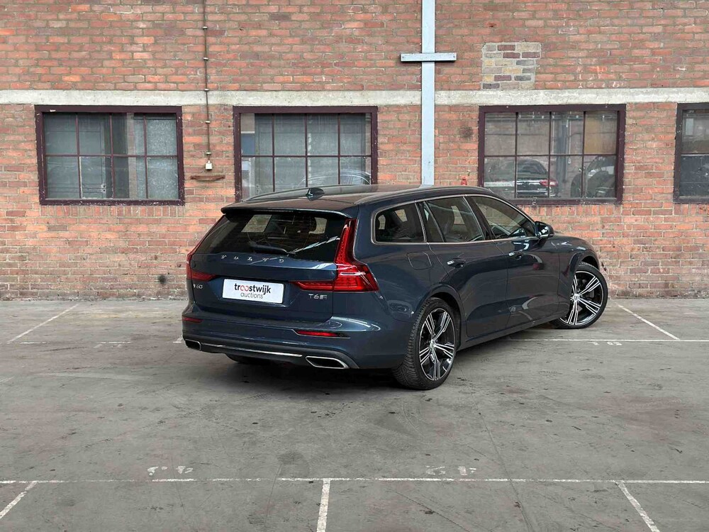 Volvo V60 2.0 T6 Twin Engine AWD Inscription 253hp 2020 (Original-NL), H-630-LN