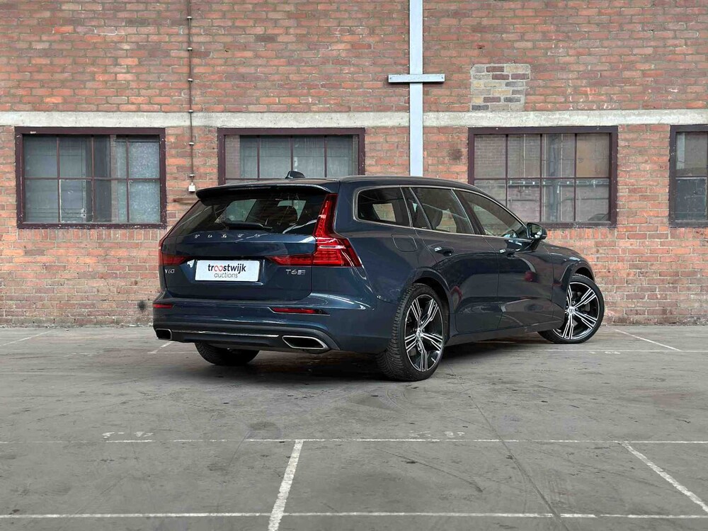 Volvo V60 2.0 T6 Twin Engine AWD Inscription 253hp 2020 (Original-NL), H-630-LN