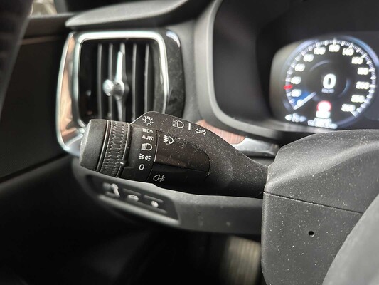 Volvo V60 2.0 T6 Twin Engine AWD Inscription 253hp 2020 (Original-NL), H-630-LN