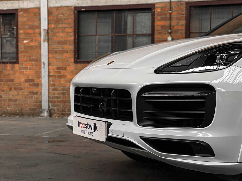 Porsche Cayenne Coupe 3.0 V6 340pk 2019 (Sport Chrono & Sport Design)