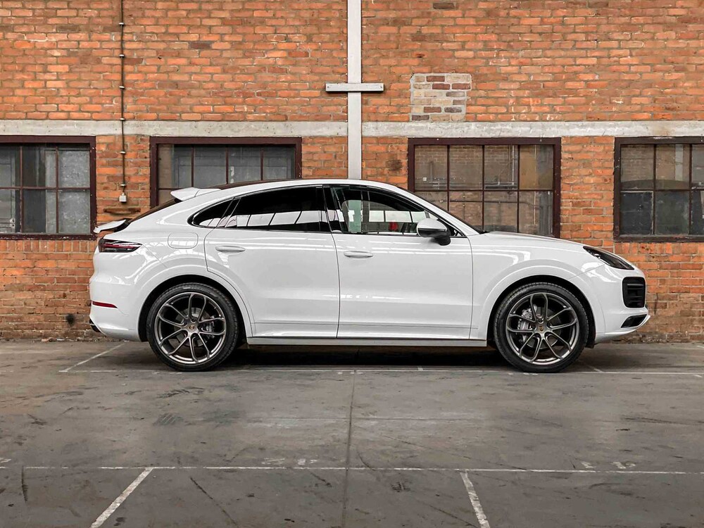 Porsche Cayenne Coupe 3.0 V6 340pk 2019 (Sport Chrono & Sport Design)