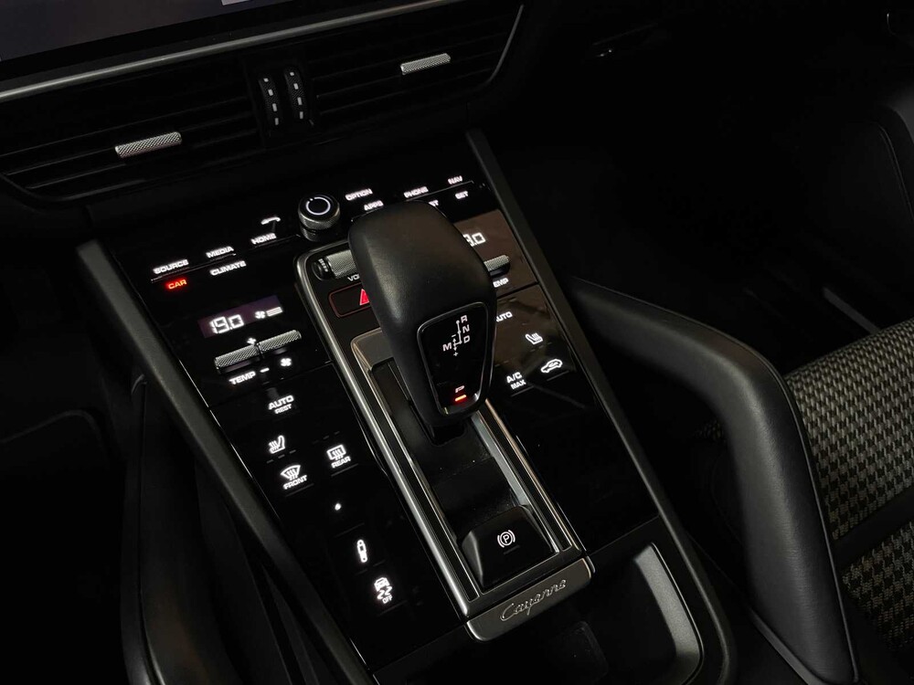 Porsche Cayenne Coupe 3.0 V6 340pk 2019 (Sport Chrono & Sport Design)