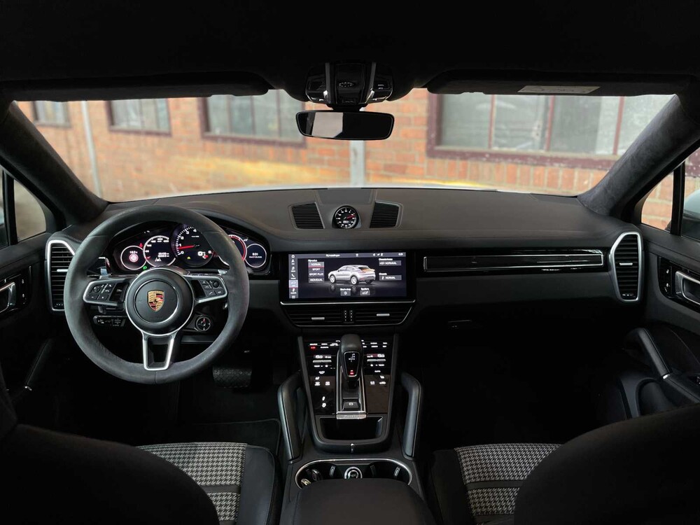 Porsche Cayenne Coupe 3.0 V6 340pk 2019 (Sport Chrono & Sport Design)