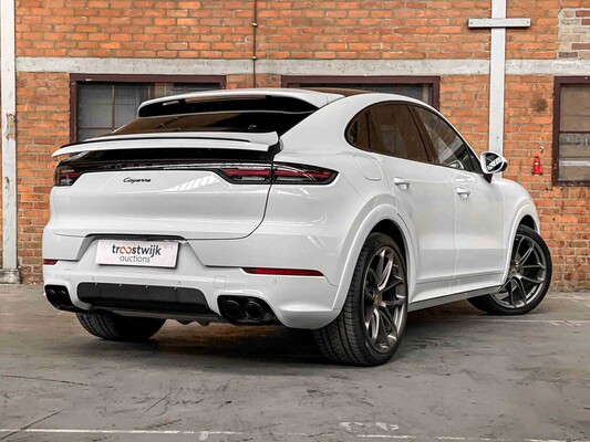 Porsche Cayenne Coupe 3.0 V6 340PS 2019 (Sport Chrono & Sport Design)