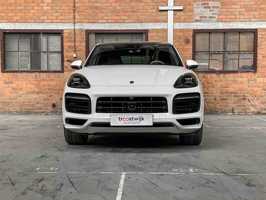 Porsche Cayenne Coupe 3.0 V6 340PS 2019 (Sport Chrono & Sport Design)