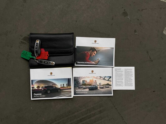 Porsche Cayenne Coupe 3.0 V6 340PS 2019 (Sport Chrono & Sport Design)