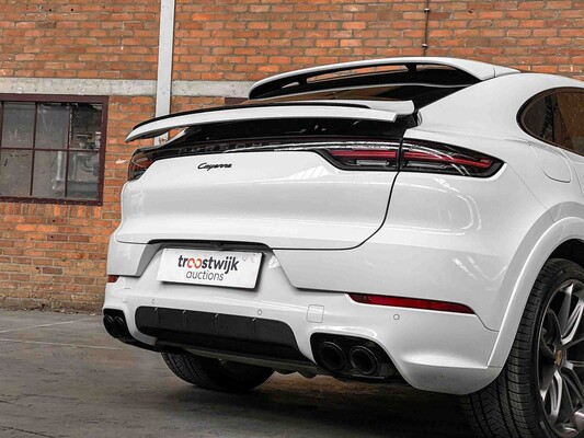 Porsche Cayenne Coupe 3.0 V6 340PS 2019 (Sport Chrono & Sport Design)