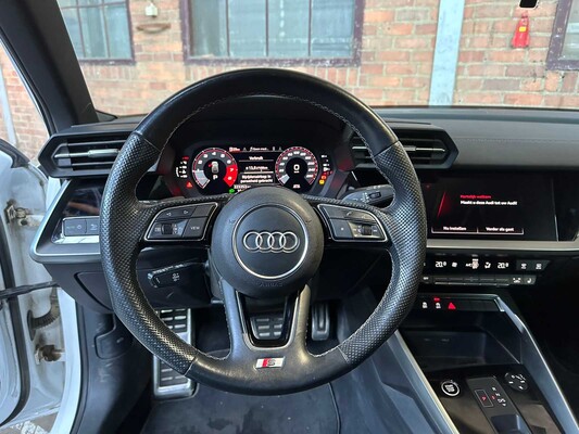 Audi A3 Sportback 30 TFSI S Edition S-Line 110PS 2021 (Original-NL), L-963-SJ