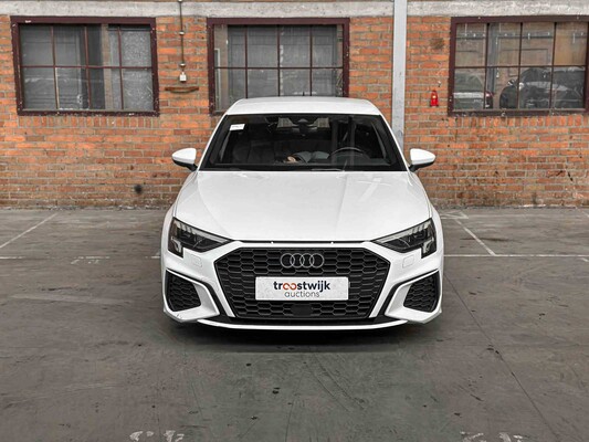 Audi A3 Sportback 30 TFSI S Edition S-Line 110PS 2021 (Original-NL), L-963-SJ