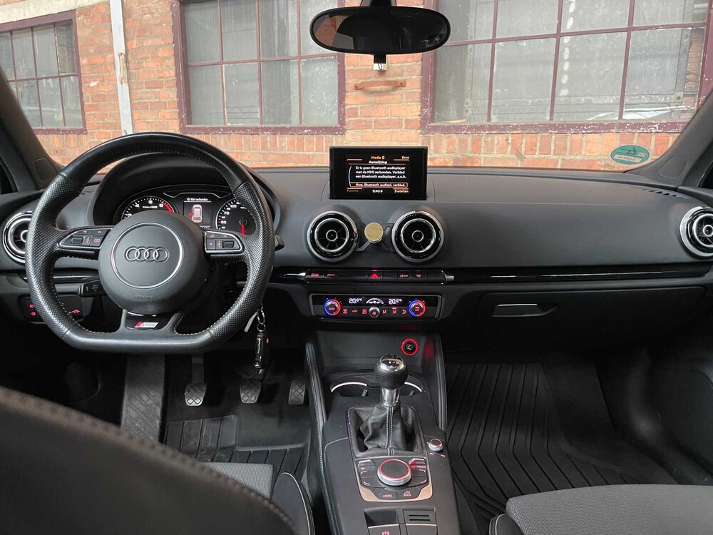 Audi A3 Sportback 1.4 TFSI CoD Ambition Pro Line S 140pk 2015, 2-ZBB-48