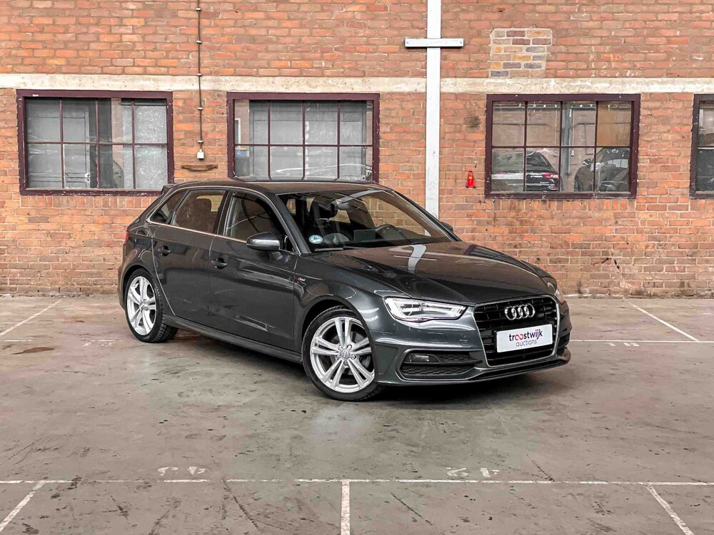 Audi A3 Sportback 1.4 TFSI CoD Ambition Pro Line S 140pk 2015, 2-ZBB-48