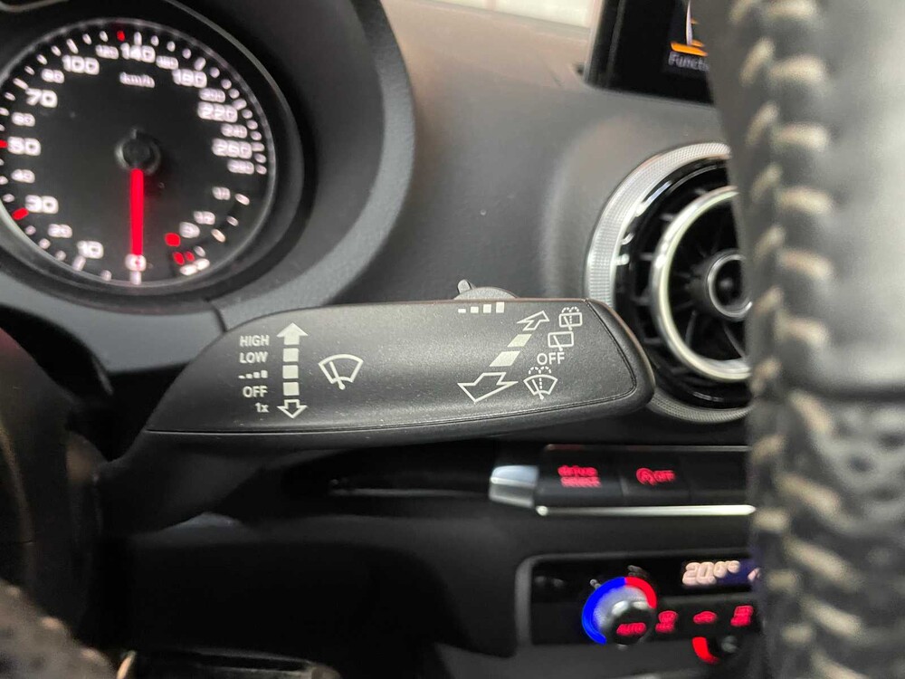 Audi A3 Sportback 1.4 TFSI CoD Ambition Pro Line S 140pk 2015, 2-ZBB-48