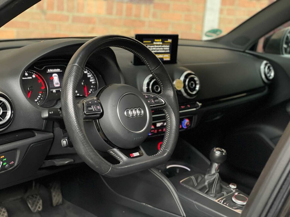 Audi A3 Sportback 1.4 TFSI CoD Ambition Pro Line S 140pk 2015, 2-ZBB-48